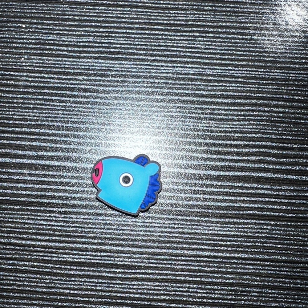 BTS MANG BT21 croc charm